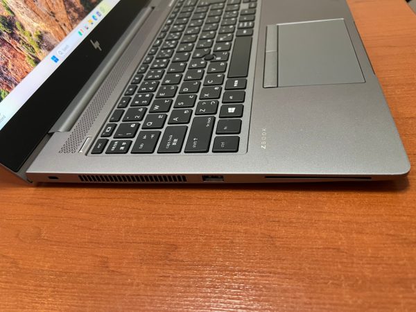 لپ تاپ 13.3 اینچی لنوو مدل HP Zbook 14U G5,قیمت لپ تاپ دست دوم اچ پی لپ تاپ 14 اینچی اچ پی مدل HP Zbook 14U G5,خرید لپ تاپ دست دوم اچ پی